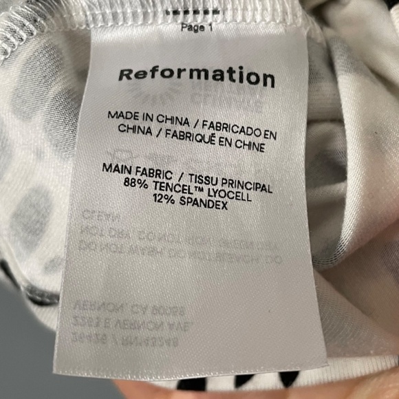 Like New Reformation Bailey White Cheetah Mock Neck Top XS - Picture 6 of 7